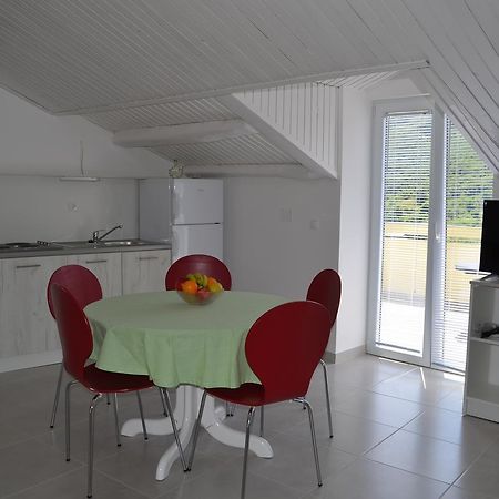 Apartments Petar Draga Bašćanska Eksteriør billede