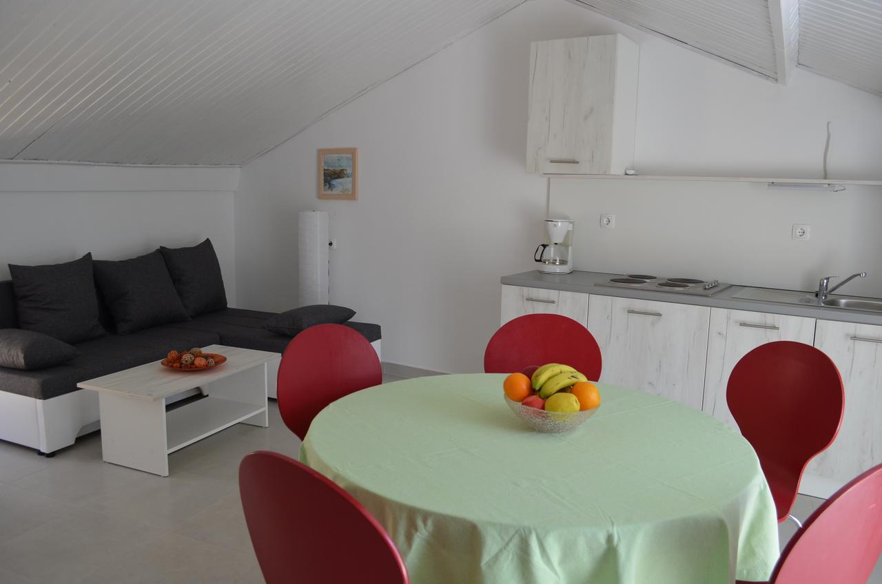 Apartments Petar Draga Bašćanska Eksteriør billede