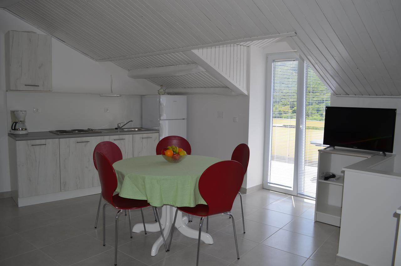 Apartments Petar Draga Bašćanska Eksteriør billede