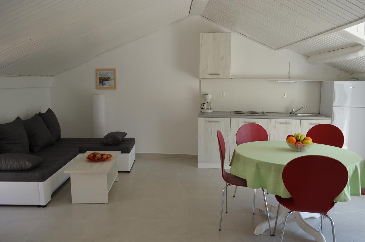 Apartments Petar Draga Bašćanska Eksteriør billede
